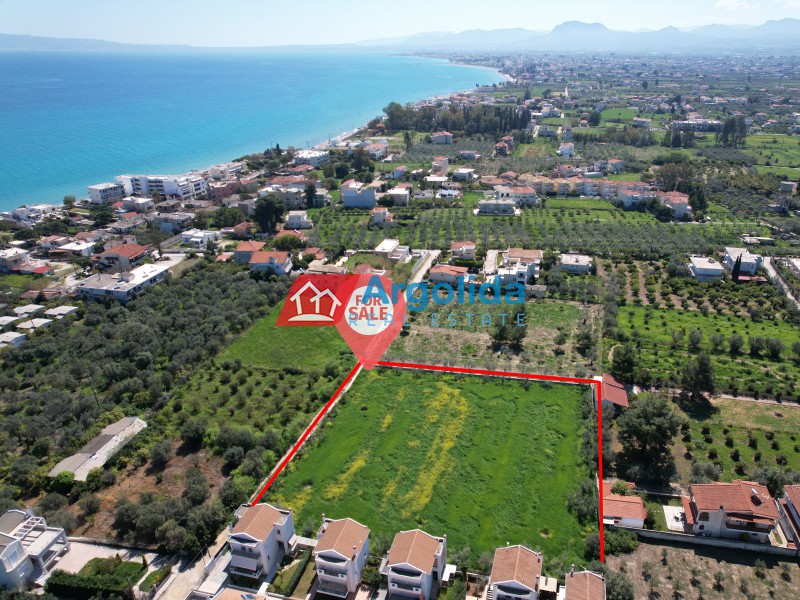 Οικόπεδο 4.400 τ.μ. προς πώληση, Νεράντζα