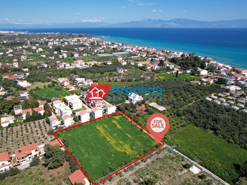 Οικόπεδο 4.400 τ.μ. προς πώληση, Νεράντζα