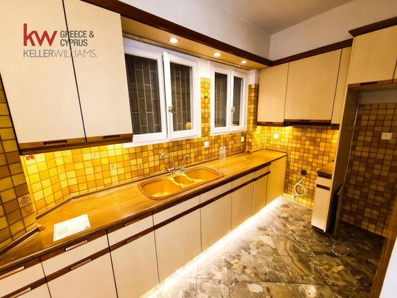 Apartment 78 sqm for rent, Athens - Center, Kipseli
