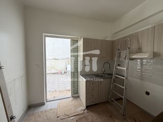 Κτίριο 462 τ.μ. για πώληση, Πειραιάς, Πασαλιμάνι-thumb-2