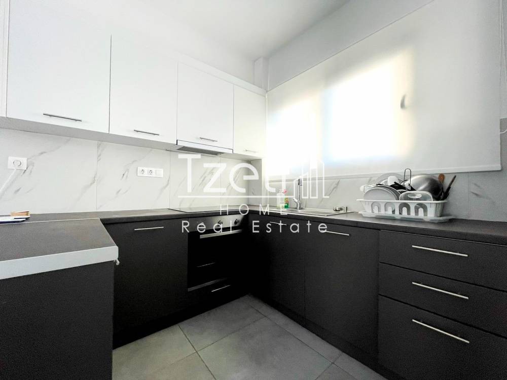 Building 500 sqm for sale, Athens - Center, Gazi - Metaxourgio - Votanikos
