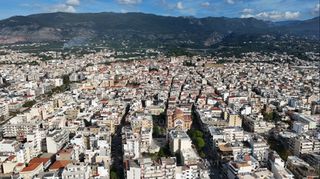 Κατάστημα 210 τ.μ. για πώληση, Μεσσηνία, Καλαμάτα-thumb-2