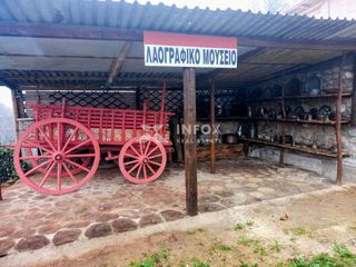 Συγκρότημα διαμερισμάτων 682 τ.μ. προς πώληση, Θραψίμι-thumb-23