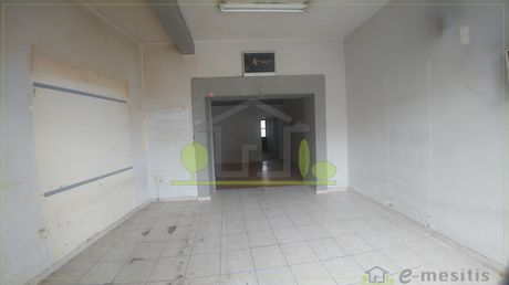 Store 56 sqm for rent