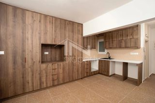 Studio / γκαρσονιέρα 27 τ.μ. για πώληση, Αθήνα - Κέντρο, Παγκράτι-thumb-5