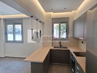 Διαμέρισμα 50 τ.μ. για πώληση, Πειραιάς, Άγιος Βασίλειος-thumb-1
