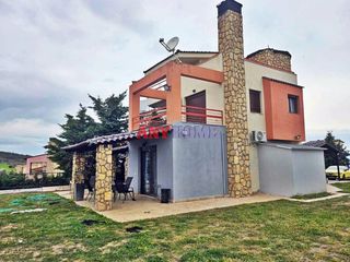 Μονοκατοικία 170 τ.μ. για ενοικίαση