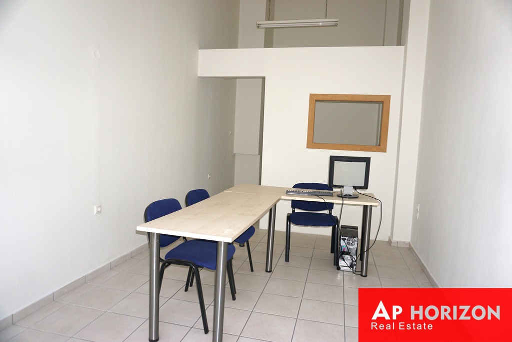 Κατάστημα 50 τ.μ. προς ενοικίαση, Κέντρο Λαμίας