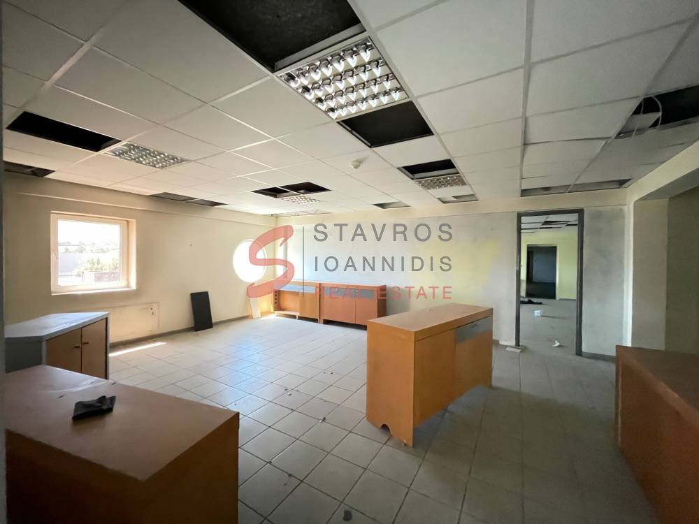 Επιχειρηματικό κτίριο 6.099 τ.μ. πρός πώληση, Θεσσαλονίκη - Περιφ/Κοί Δήμοι, Ωραιόκαστρο