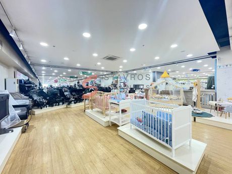 Κατάστημα 4.388 τ.μ. πρός πώληση