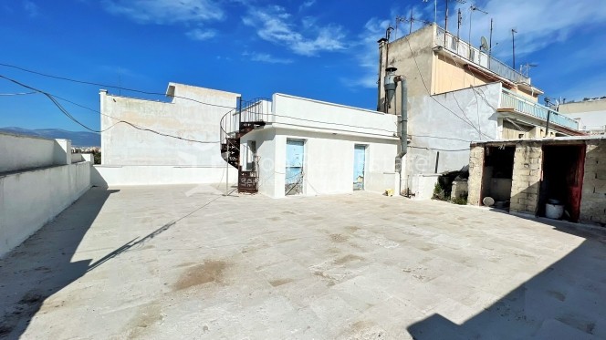Επιχειρηματικό κτίριο 560 τ.μ. προς πώληση, Μεταξουργείο
