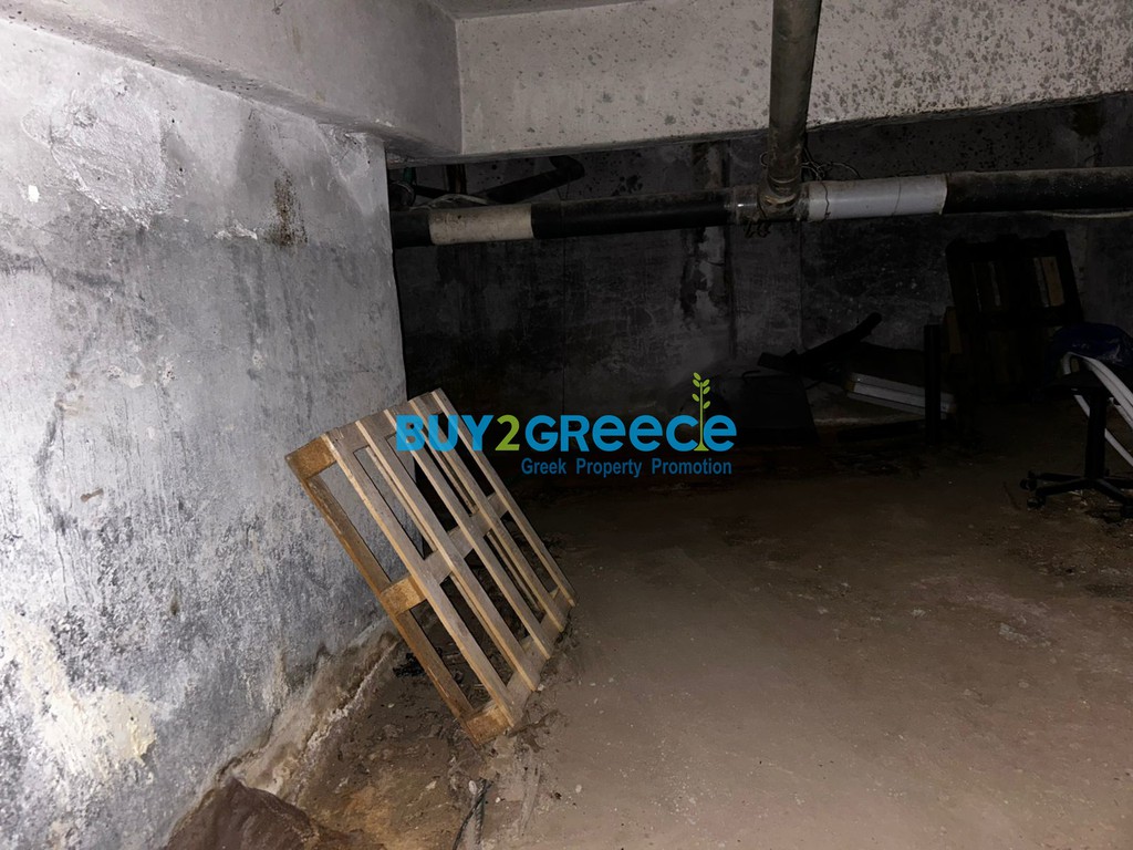 Κατάστημα 175 τ.μ. προς πώληση, Εξάρχεια