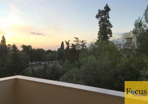 Apartment 185 sqm for rent, Athens - South, Glyfada