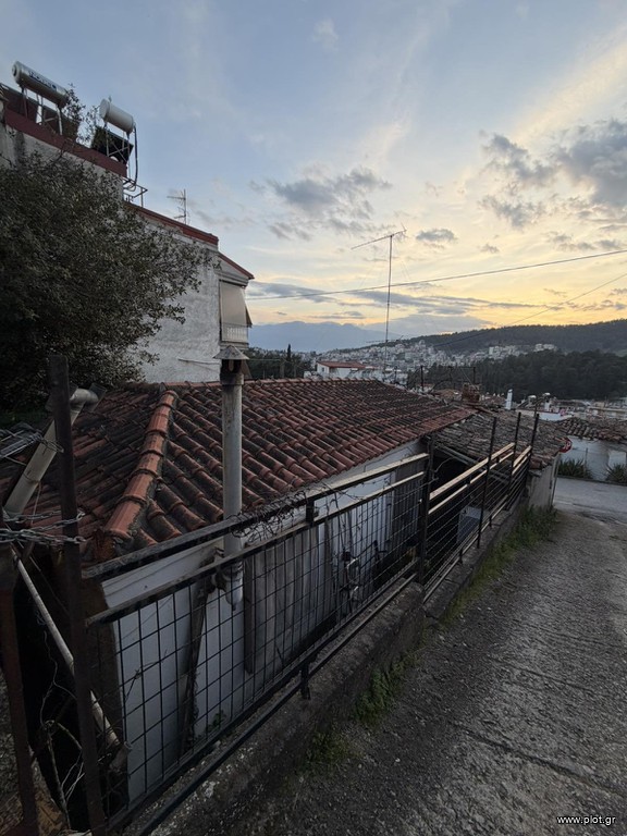 Μονοκατοικία 79 τ.μ. πρός πώληση, Φθιώτιδας, Λαμία