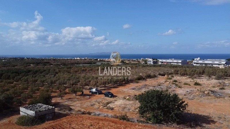 Οικόπεδο 4.001 τ.μ. πρός πώληση, Ν. Ηρακλείου, Χερσόνησος