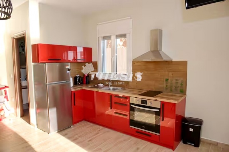 Μεζονέτα 172 τ.μ. προς πώληση, Πολιτικά