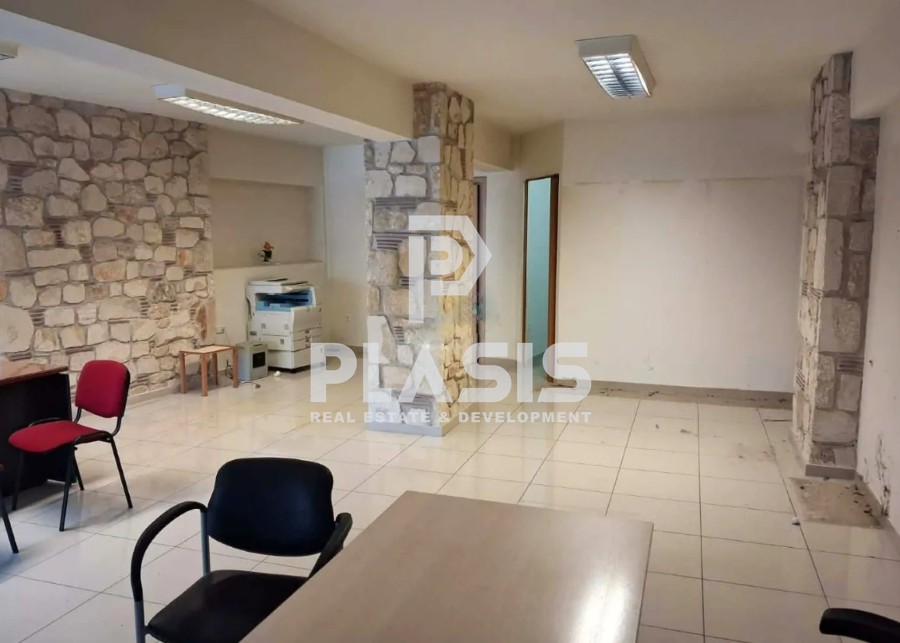 Κατάστημα 72 τ.μ. προς ενοικίαση, Χαριλάου