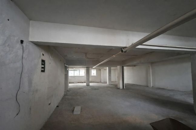 Κατάστημα 270 τ.μ. για ενοικίαση, Εύβοια, Χαλκίδα