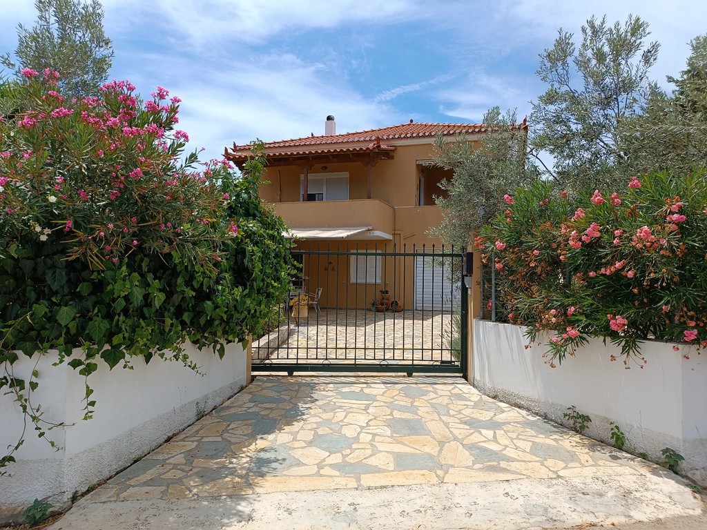 Μονοκατοικία 220 τ.μ. προς πώληση, Τσελαίικα