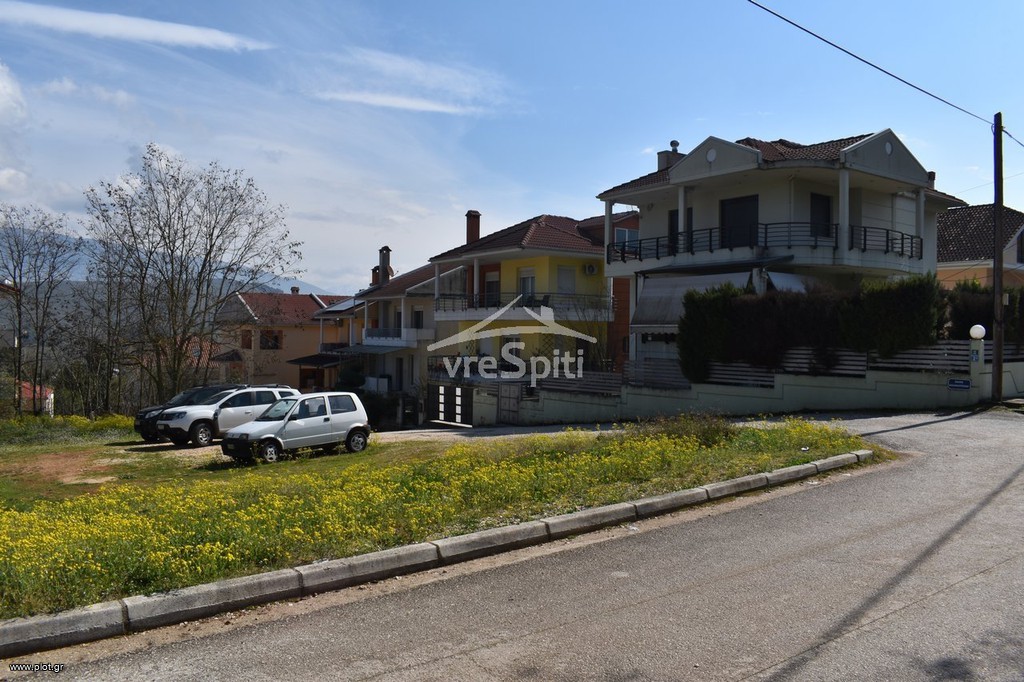 Οικόπεδο 545 τ.μ. προς πώληση, Σταυράκι