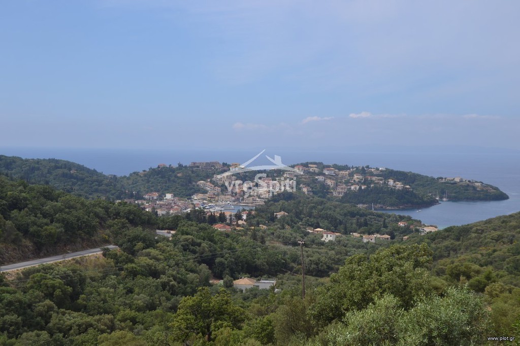 Επιχειρηματικό κτίριο 180 τ.μ. προς πώληση, Σύβοτα