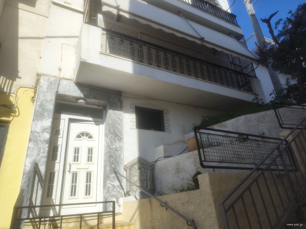 Διαμέρισμα 125 τ.μ. για πώληση, Πειραιάς, Αγία Σοφία