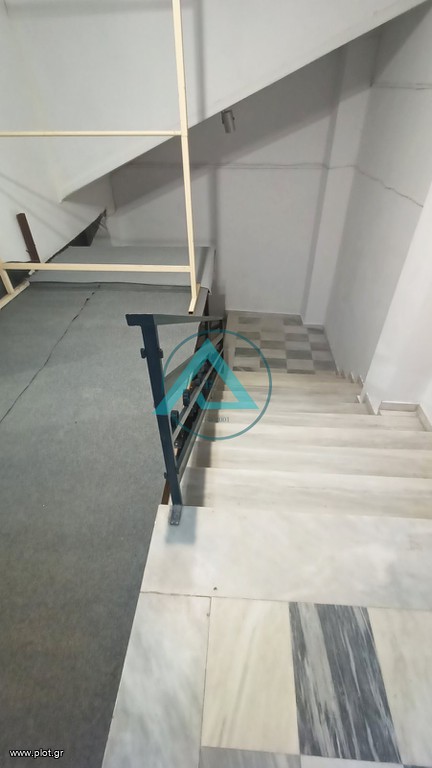 Αποθήκη 180 τ.μ. πρός πώληση, Ν. Κοζάνης, Κοζάνη