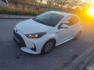 Toyota Yaris 2021 1.5 HDF Active 116HP eCVT M/C-thumb-5
