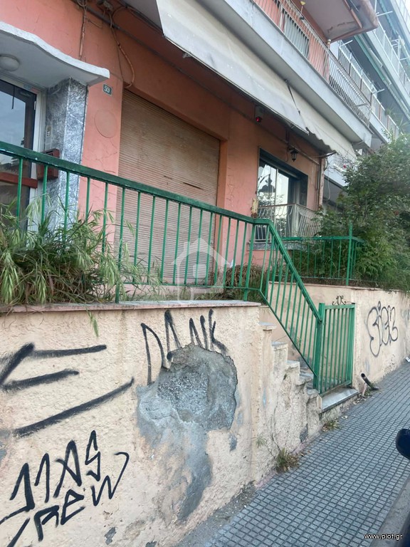 Κατάστημα 14 τ.μ. προς πώληση, Άνω Τούμπα
