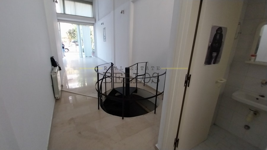Κατάστημα 70 τ.μ. προς ενοικίαση, Καραμπουρνάκι