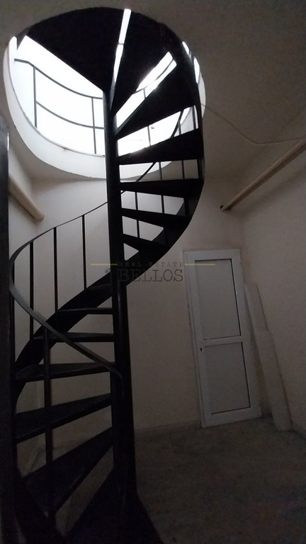 Κατάστημα 70 τ.μ. προς ενοικίαση, Καραμπουρνάκι