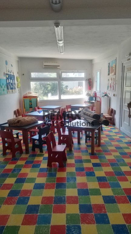 Επιχειρηματικό κτίριο 356 τ.μ. πρός ενοικίαση, Αθήνα - Ανατολικά Προάστια, Αρτέμιδα (λούτσα)