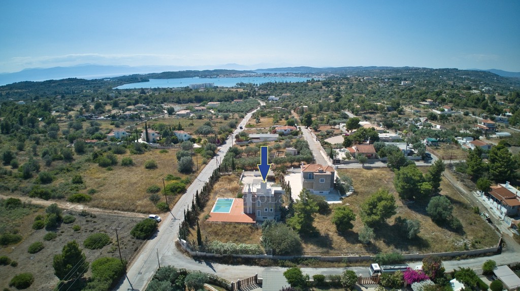 Μεζονέτα 180 τ.μ. προς πώληση, Μπουζαίικα