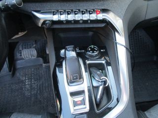 Peugeot 5008 2019 BlueHDi 130 EAT8 Allure Gr 7S 1.5-thumb-16