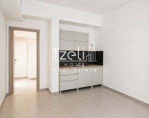 Studio / γκαρσονιέρα 35 τ.μ. για πώληση, Πειραιάς, Νέο Φάληρο-thumb-4