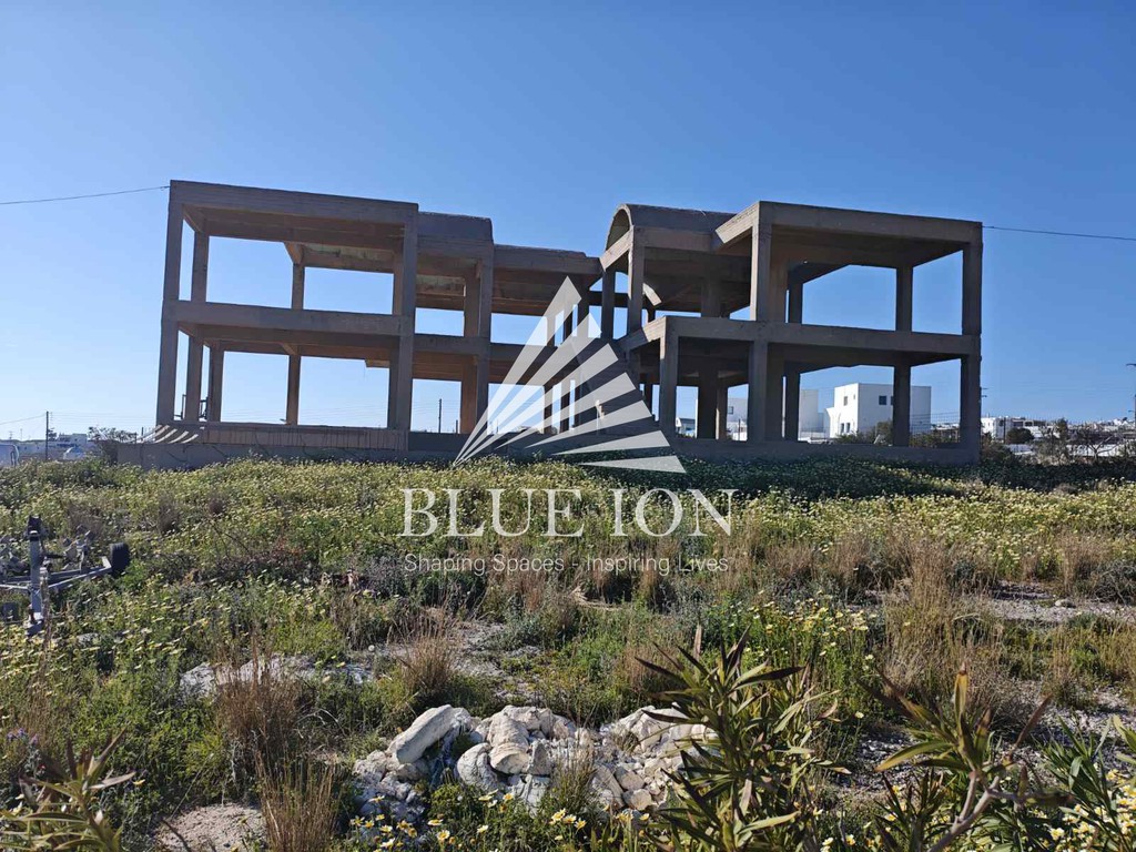 Store 610,34 sqm for sale, Cyclades, Santorini
