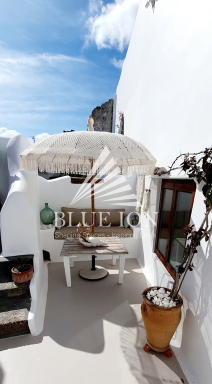 Villa 232 sqm for sale, Cyclades, Santorini