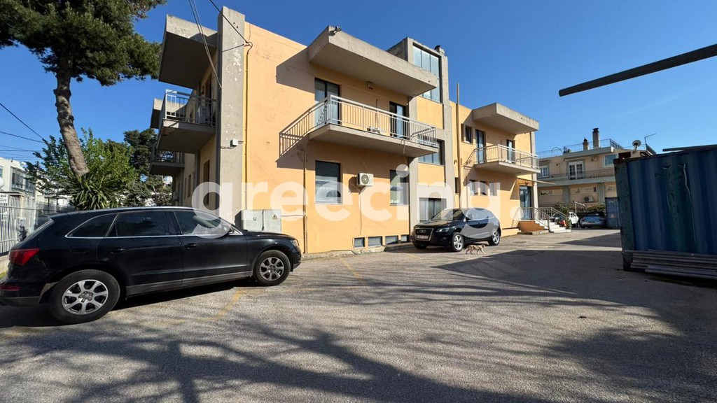 Επιχειρηματικό κτίριο 845 τ.μ. πρός ενοικίαση, Αθήνα - Βόρεια Προάστια, Κηφισιά