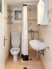 Studio / γκαρσονιέρα 30 τ.μ. προς πώληση, Αγία Σοφία Πειραιά-thumb-7