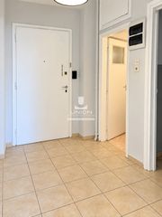 Studio / γκαρσονιέρα 30 τ.μ. προς πώληση, Αγία Σοφία Πειραιά-thumb-1