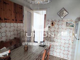 Διαμέρισμα 70 τ.μ. για πώληση, Πειραιάς, Καστέλλα-thumb-3