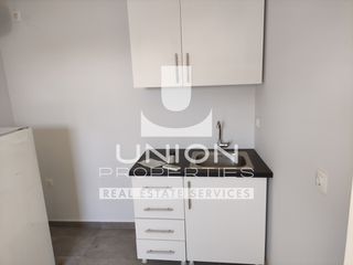 Studio / γκαρσονιέρα 20 τ.μ. για πώληση, Πειραιάς, Αγία Σοφία-thumb-1