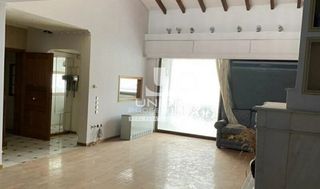 Κτίριο 370 τ.μ. για πώληση, Πειραιάς, Καλλίπολη-thumb-3