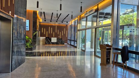Office 111 sqm for rent