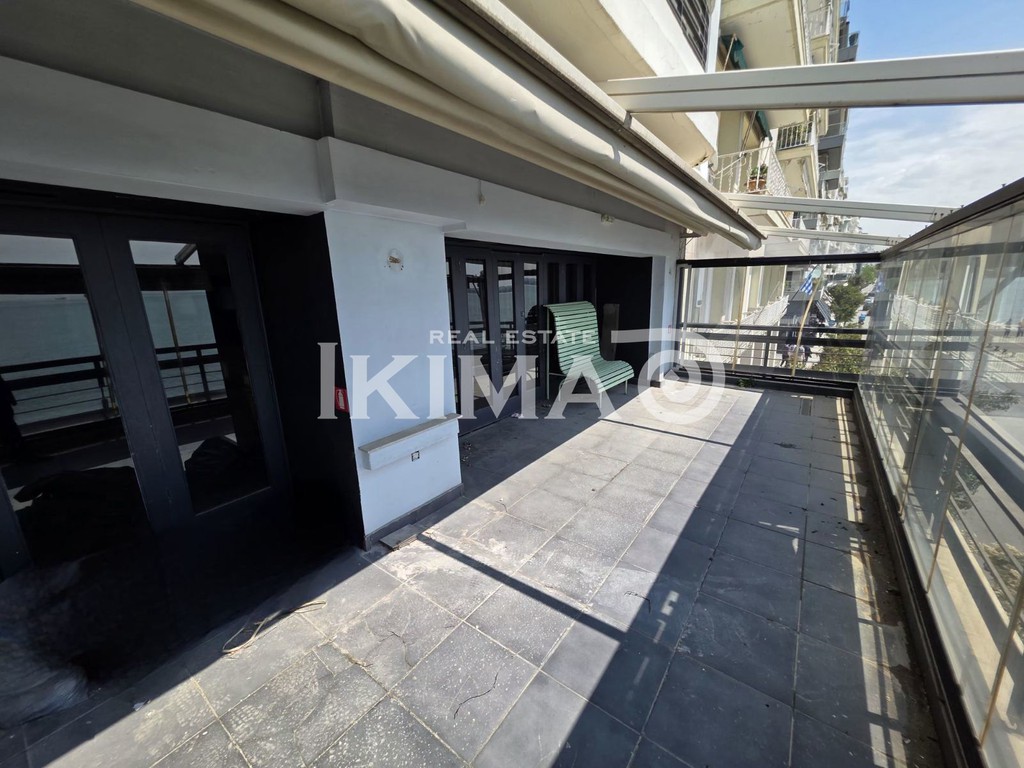Κατάστημα 1.070 τ.μ. προς πώληση, Λευκός Πύργος