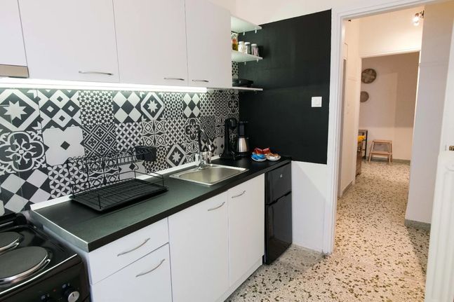 Apartment 40 sqm for rent, Athens - South, Vironas