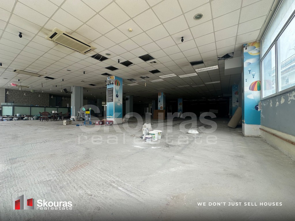 Store 1.080 sqm for rent, Messinia, Kalamata