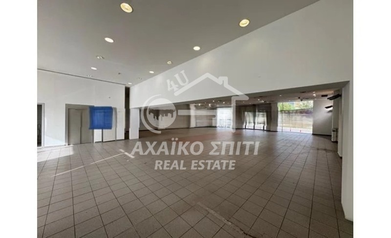 Επιχειρηματικό κτίριο 4.352 τ.μ. προς πώληση, Κέντρο Πάτρας