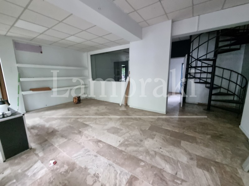 Κατάστημα 200 τ.μ. προς ενοικίαση, Άνω Τούμπα