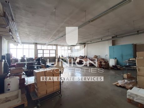 Επιχειρηματικό κτίριο 1.350 τ.μ. πρός πώληση